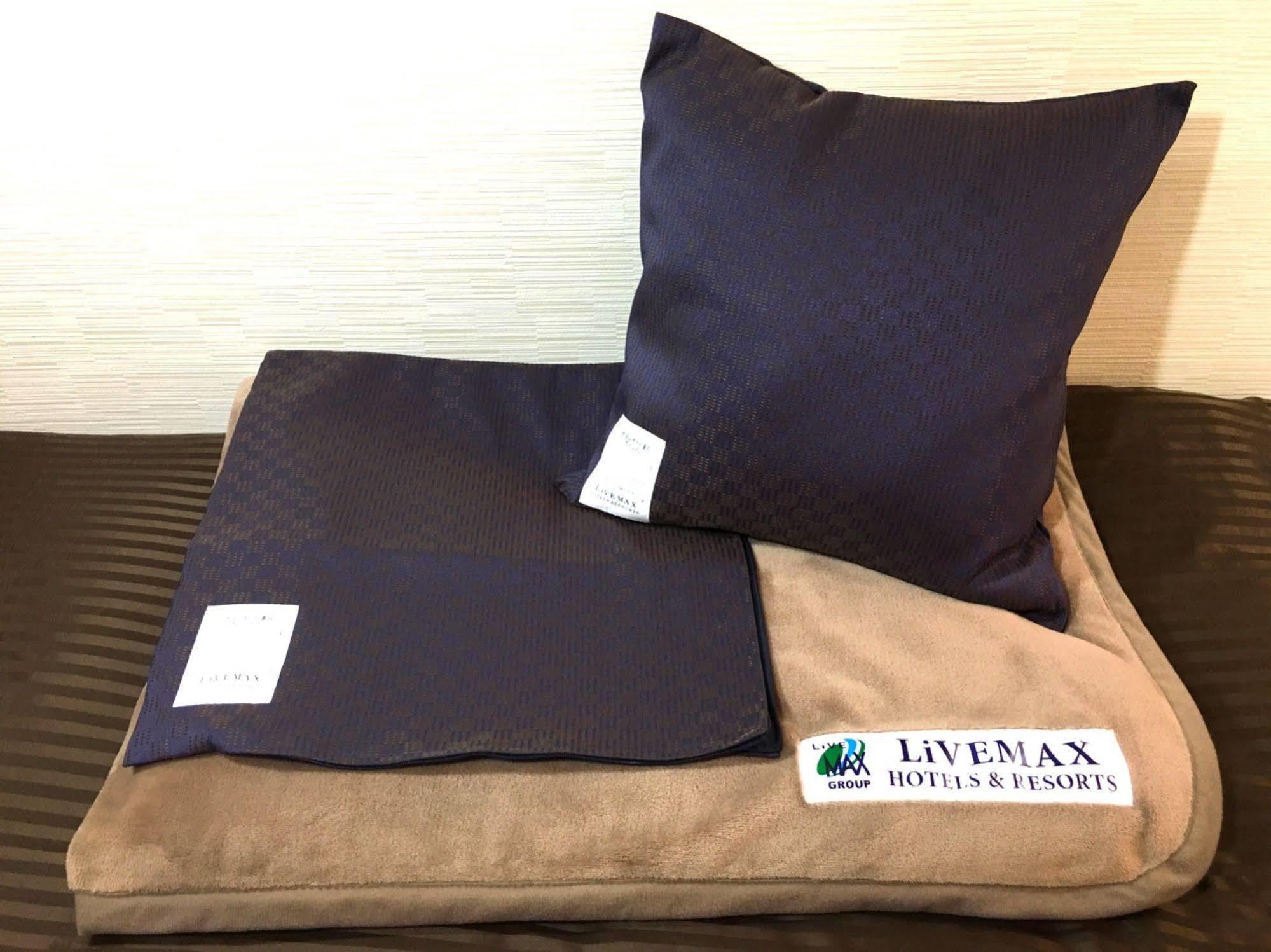 Hotel Livemax Budget Esaka Suita Exterior photo